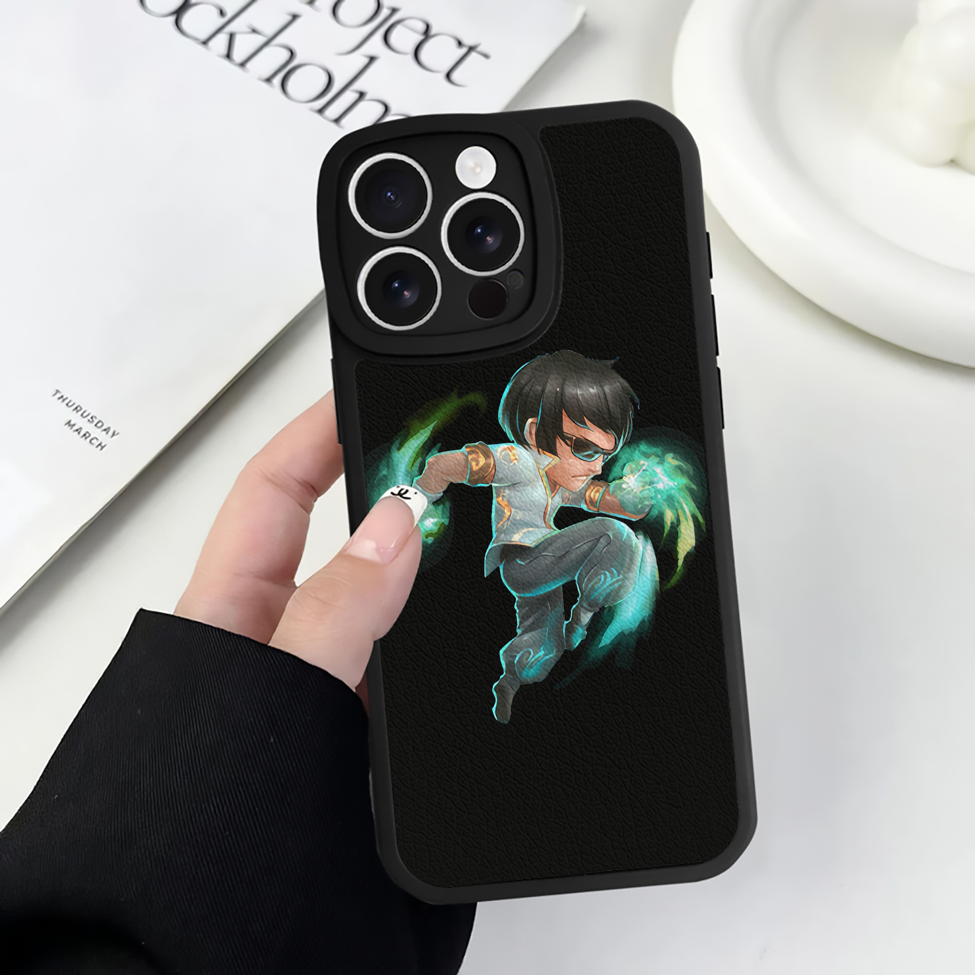 リーグ・オブ・レジェンド League of Legends LOL 【iPhone 16シリーズ対応】シリコンスマホケース（レザー調） 材質：シリコン
